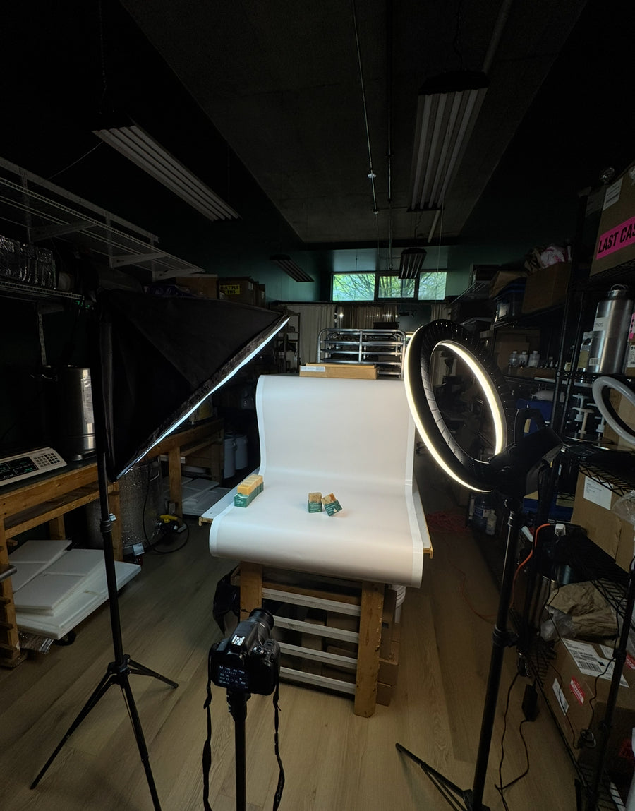 Our in store, a makeshift website photoshoot! 📸