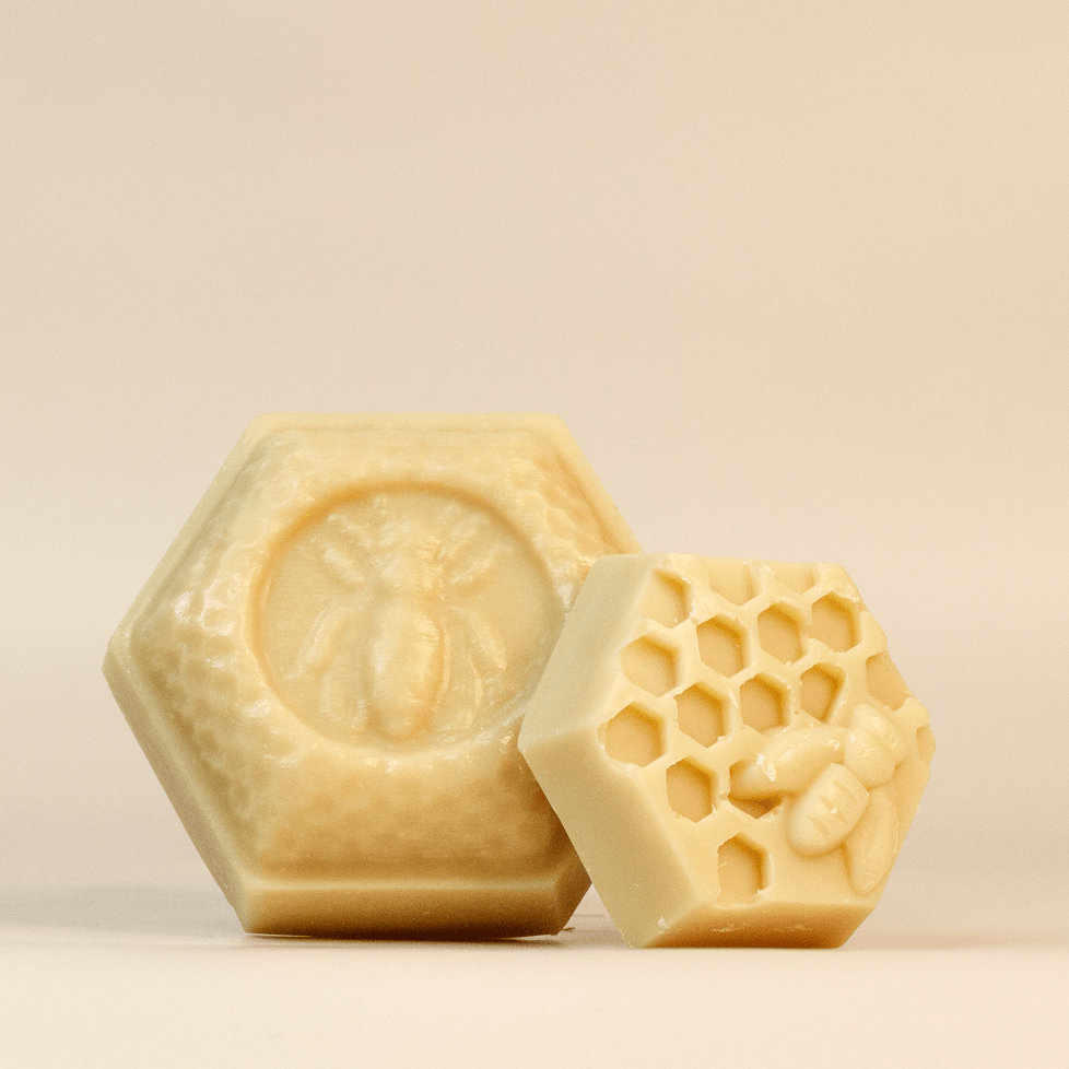 Manuka Honey Cleanser - Goat Milk Soap - Cascadia Skincare