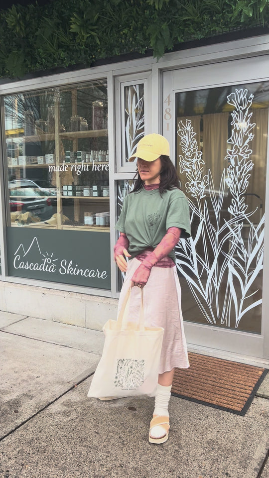 Floral Embroidery Tote