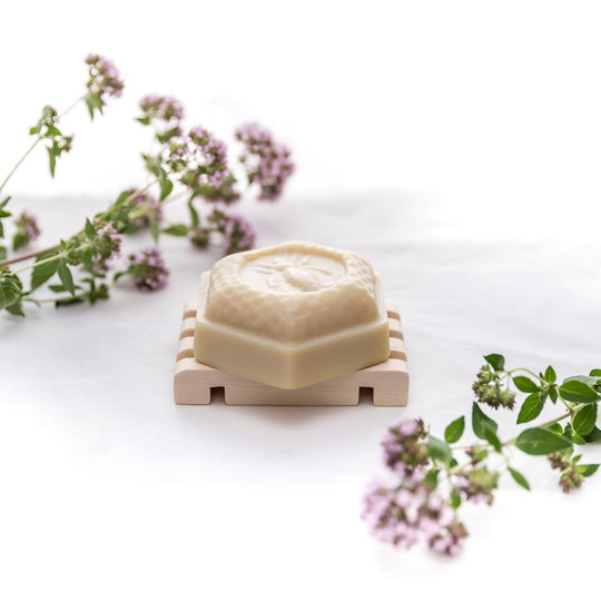 Manuka Honey Cleanser - Goat Milk Soap - Cascadia Skincare